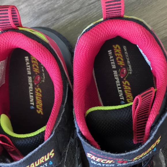 Skechers Skechosaurus shoes - Picture 3 of 9